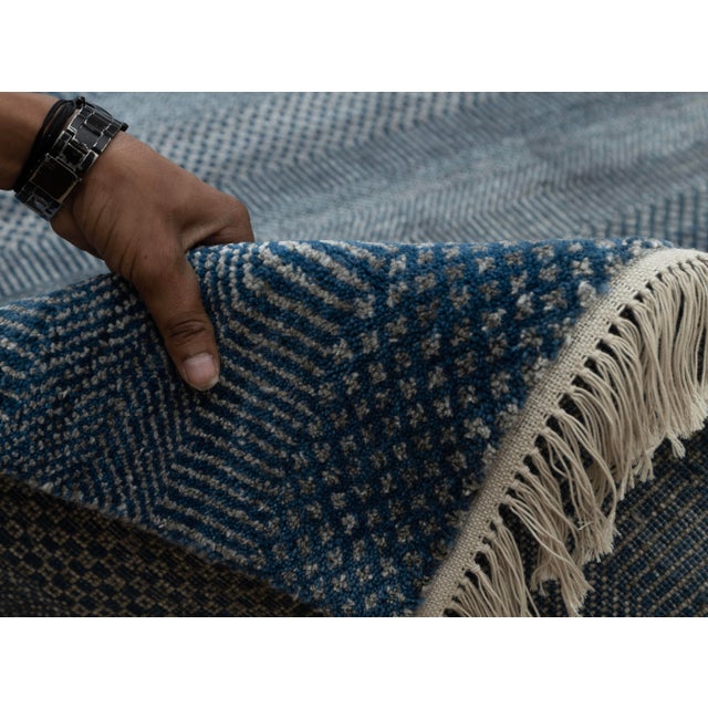 8' x 10' Savannah Hand Knotted Modern Blue Wool & Silk Rug For Sale - Image 16 of 18