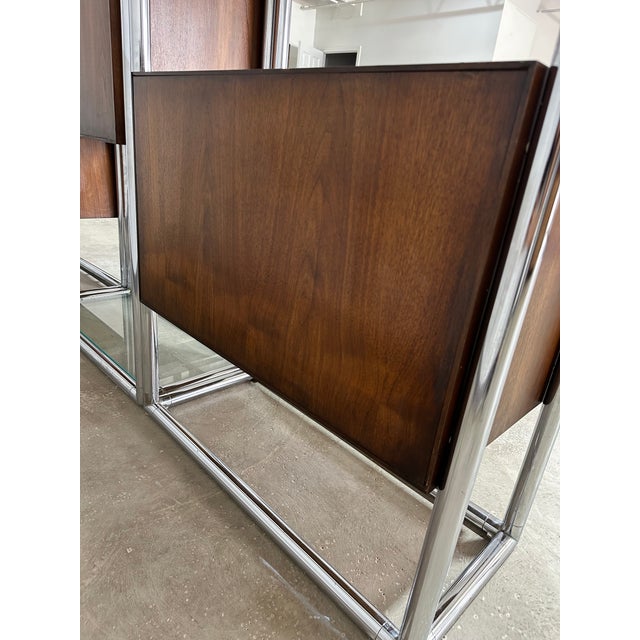 Chrome 1970s Lane Mid Century Modern Walnut and Chrome 2 Bay Free Standing Wall Unit Etagere For Sale - Image 8 of 12