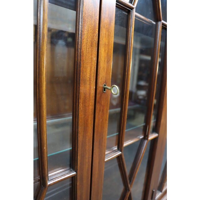 Late 20th Century Henkel Harris Mahogany Breakfront China Cabinet For Sale - Image 5 of 12