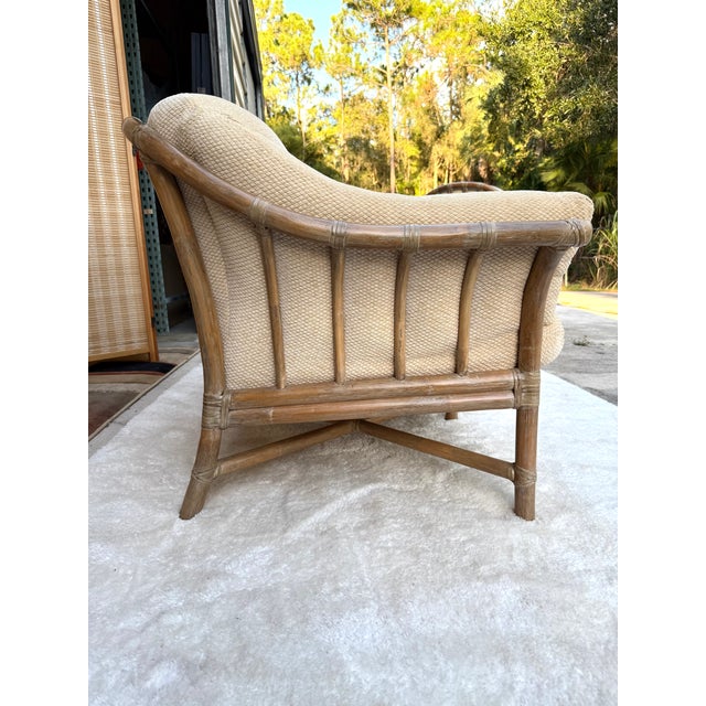 McGuire Vintage McGuire San Francisco Rattan & Rawhide Curved Settee For Sale - Image 4 of 17