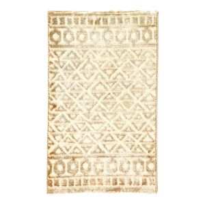 Modern Broad Loom Rug