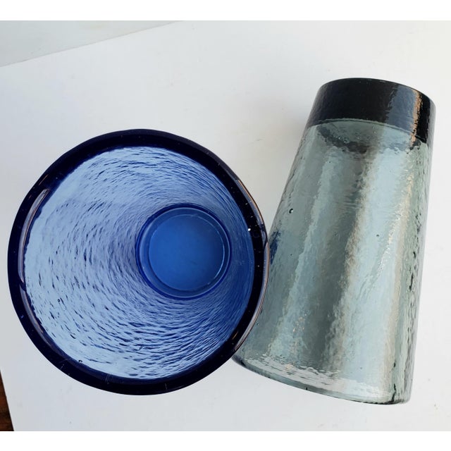 Glass 1990s Mid-Century Modern Fire & Light Hand-Blown Tumbler Glasses in Cobalt & Twilight For Sale - Image 7 of 9