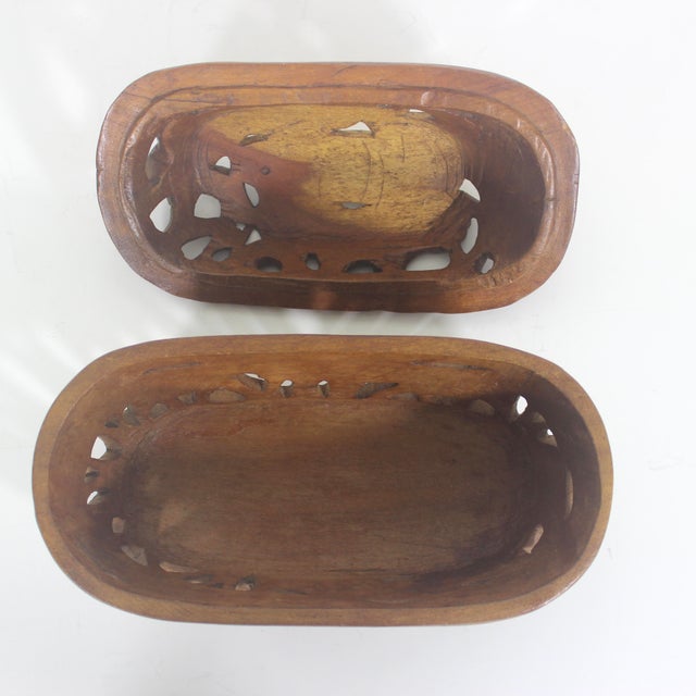 Late 20th Century Late 20th Century Vintage Carved Wood Box With Lid Hand Carved African Safari Animals For Sale - Image 5 of 9