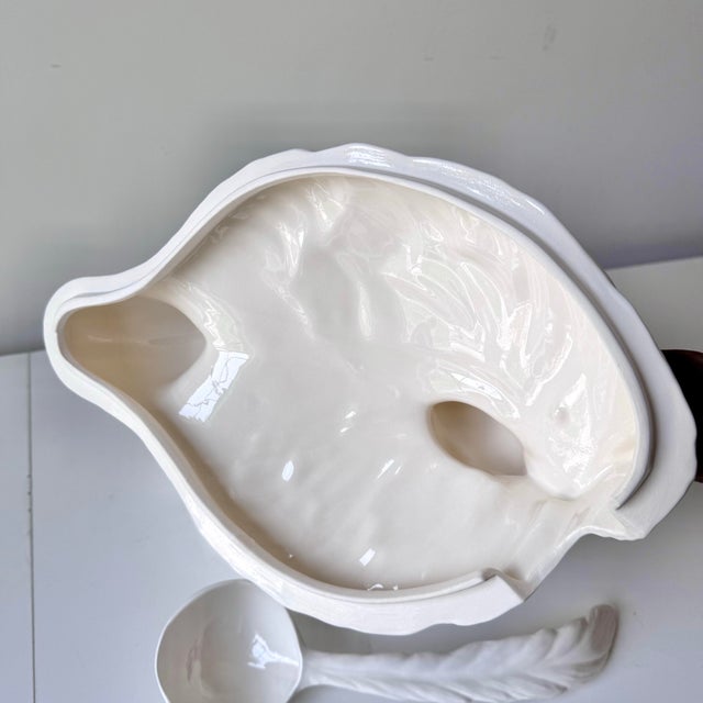 White 1980s Ceramic Swan Soup Tureen With Laddle For Sale - Image 8 of 10