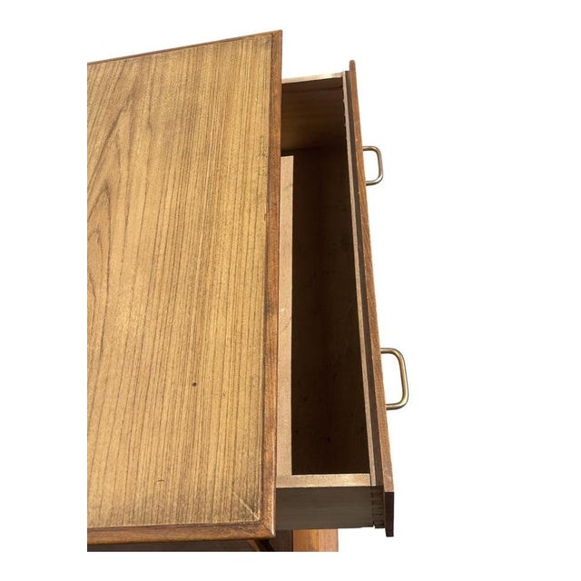 Oak Chest of Drawers with Splayed Legs, 1950 For Sale - Image 8 of 12