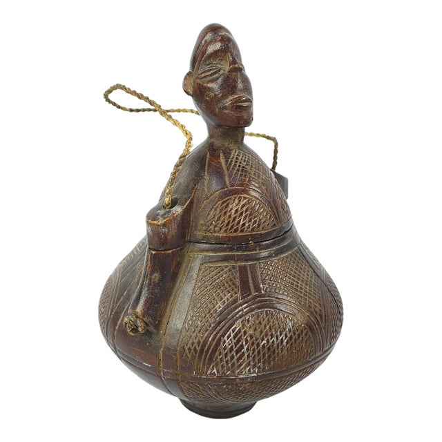 Early 20th Century Kuba Wood Medicine Pot MATTER COLLECTION For Sale