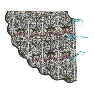 Handmade Scalloped Christmas Tree Skirt with Dark Green Piping For Sale