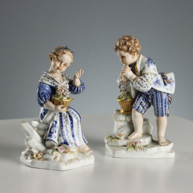 Statuettes from Capodimonte, Set of 2 For Sale - Image 12 of 12