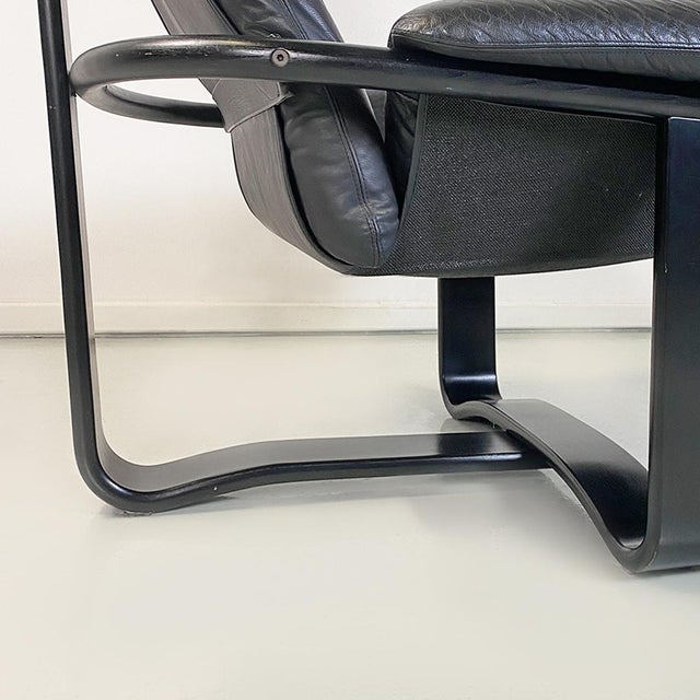 Norwegian Modern Wood and Leather Armchairs attributed to Ingmar Relling for Westnofa, 1970s, Set of 3 For Sale - Image 13 of 18