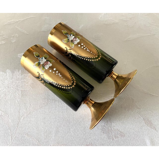 1950s Mid-Century, Blown Glass Cocktail Glasses, Salviati Murano Attributed, Green & Gold, Cylindrical Shape, Short Stem- Set of 11 For Sale In Philadelphia - Image 6 of 17