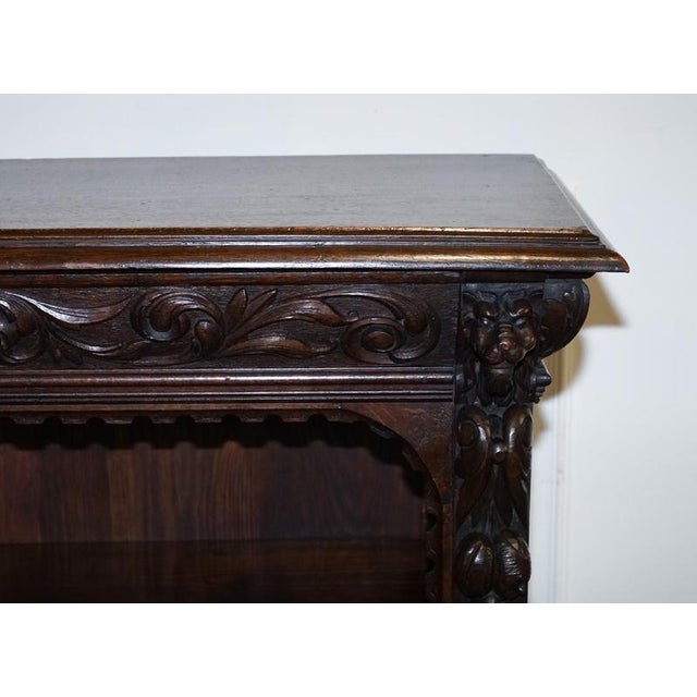 Antique Oak Greenman & Lionheads Dwarf Open Bookcase, 1880 For Sale - Image 3 of 17