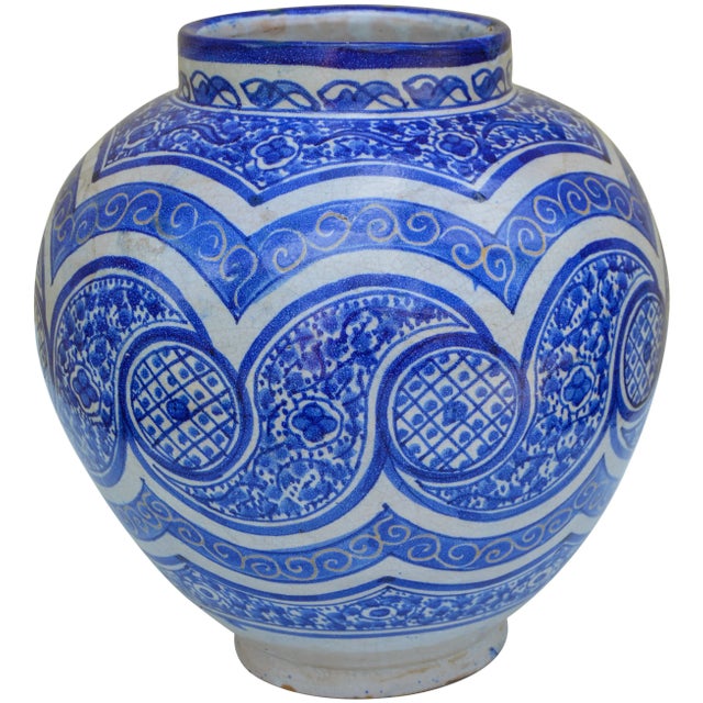 Early 20th Century Blue Arabesque-Patterned Vase For Sale - Image 5 of 9