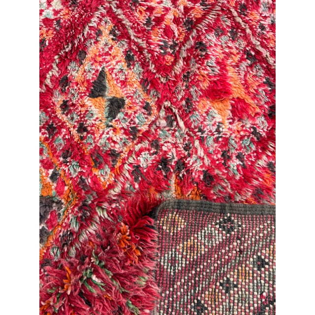 Vintage Moroccan Beni M'Guild Berber Rug – Handwoven Wool Carpet – Deep Red Tribal Design For Sale - Image 10 of 10