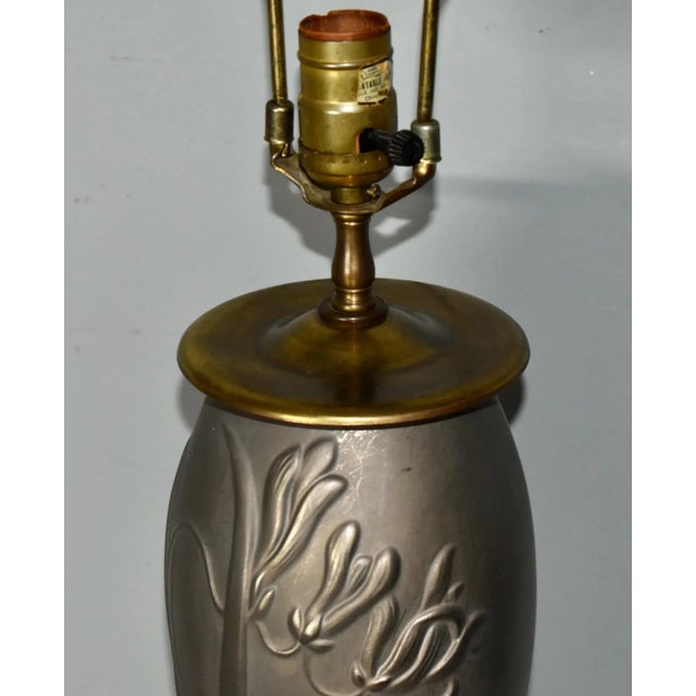 1980s Vintage Art Nouveau Style Pewter Color & Brass Metal Table Lamp For Sale - Image 5 of 11