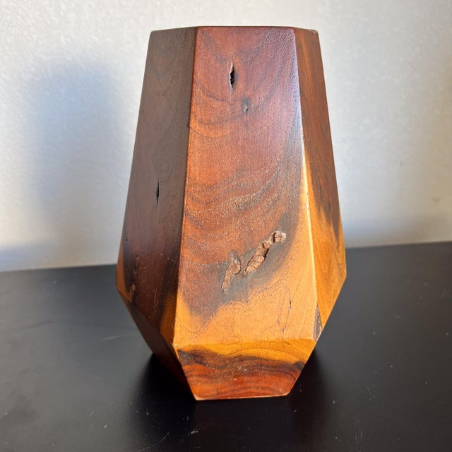 Brown 1943 Poston Arizona Camp Art Handcrafted Wood Hexagonal Vase For Sale - Image 8 of 12