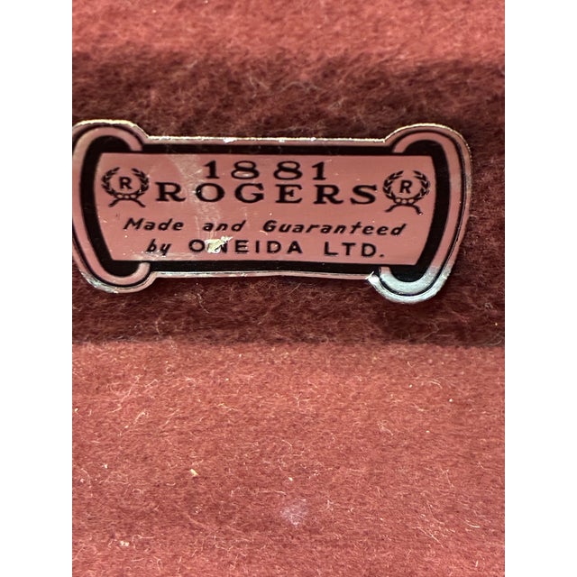 Vintage 1881 Rogers Silverplate Flatware Set With Storage Chest – 40 Pieces For Sale - Image 12 of 13