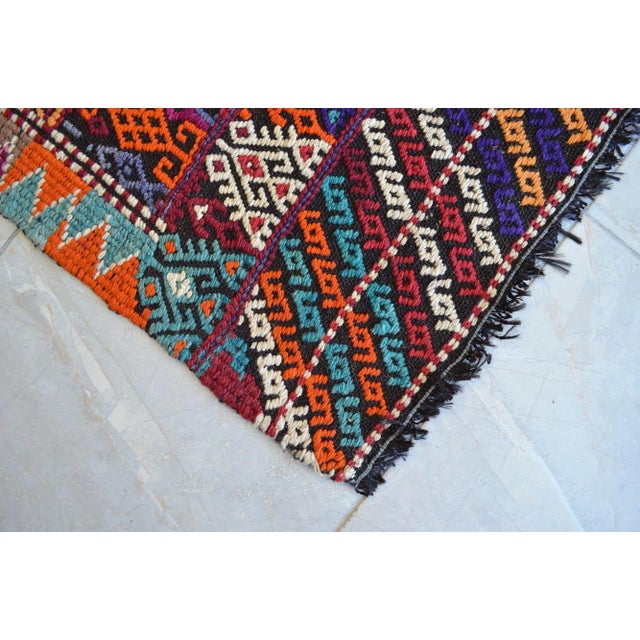 1960s Vintage Handwoven Braided Jajim Turkish Kilim Rug - 8′6″ X 12′8″ For Sale - Image 10 of 11