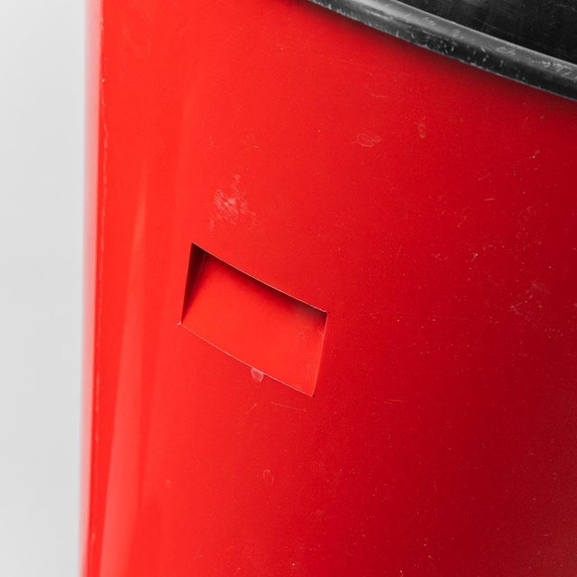 Black Conical Umbrella Basket by Angelo Cortesi Chiappa Gatto for Kartell, 1980s For Sale - Image 8 of 10