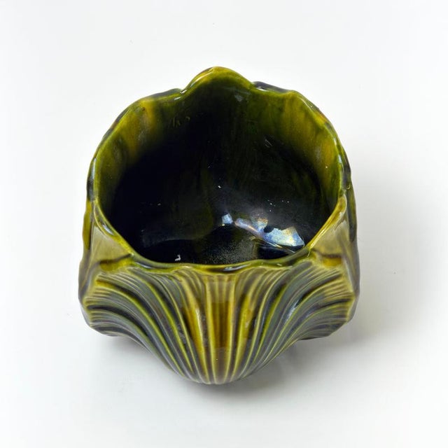 19th Century Ceramic Shell Jardiniere by Christopher Dresser for Ault, 1890 For Sale - Image 5 of 10