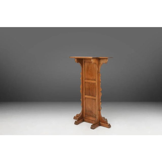 This authentic French wooden church console from 1900 is a unique piece that adds a touch of French elegance to your...