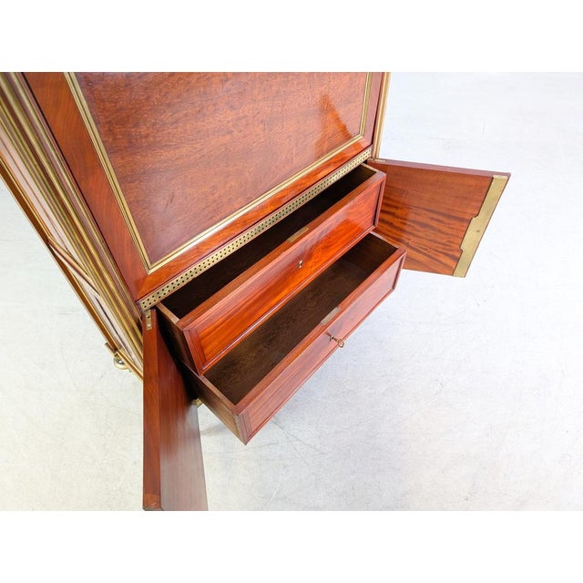 Louis XVI Chest of Drawers with Secretary in Mahogany and Brass For Sale - Image 15 of 16