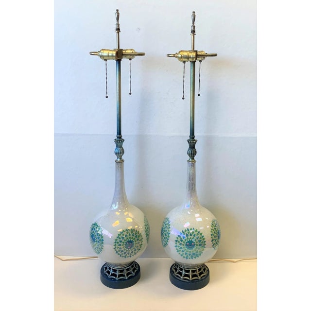 Vintage Mid-Century Modern Reverse Painted Glass Teardrop Table Lamps - a Pair For Sale - Image 9 of 12