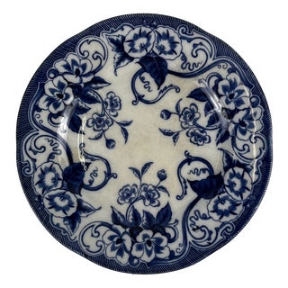 19th Century Blue Earthenware Flora Plate on Pedestal from Creil and Montereau For Sale