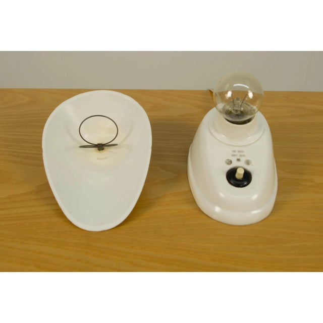 1960s White Bakelite Table or Wall Lamp, 1960s For Sale - Image 5 of 7