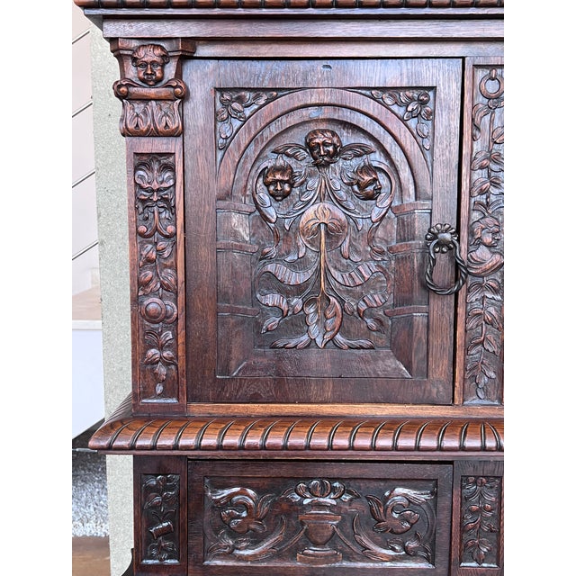 Wood 19th Century Spanish Hand Carved Renaissance Raised Cabinet For Sale - Image 7 of 12