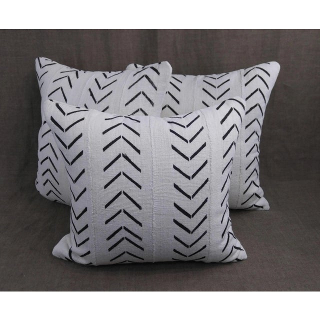 2020s Authentic "Mudcloth" White With Black Design Pillows - Set of 3 For Sale - Image 5 of 6