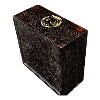 Square Hardwood Jewelry Box, Mother-of-Pearl Shell Inlay, Phoenix and Chrysanthemum, Chinoiserie Decorative Treasure Box For Sale
