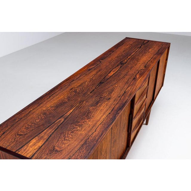 Scandinavian Symmetric Sideboard in Rosewood, Denmark, 1960 For Sale - Image 11 of 18