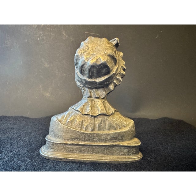 Gray Amy Kann & c.a. Stigliano Abigail Adams Pewter Bust 1980 Vintage Americana Art For Sale - Image 8 of 12