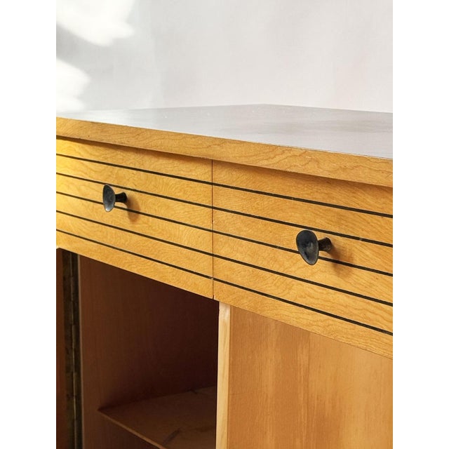 This original hallway cabinet from the 1950s combines functionality with timeless aesthetics. “Celeste” impresses with its...