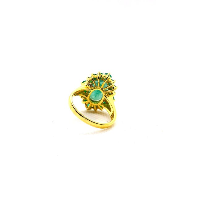 Emerald Bochic “Capri” Vintage Natural Retro Emerald Ring Set In 18K Gold & Silver For Sale - Image 8 of 12