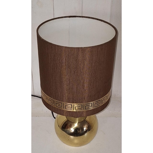 Vintage Gilt Metal Ball Table Lamp with Brown Fabric Shade from Bewatt, 1980s For Sale - Image 4 of 8