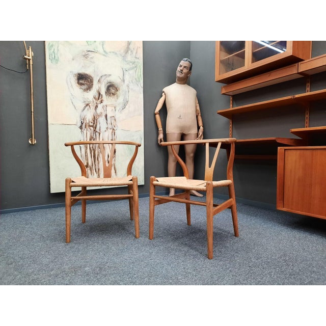 Wishbone Chairs by Hans Wegner for Carl Hansen & Son, 1960s, Set of 2 For Sale - Image 16 of 16