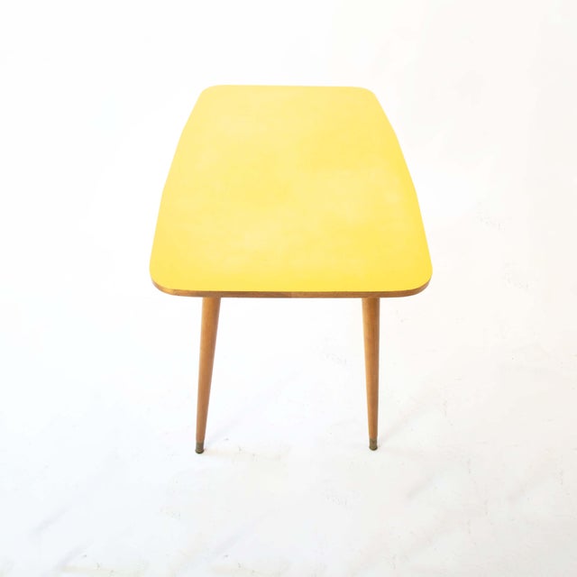 Beige Mid-Century Modern Dining Set with Formica Table and Four Chairs, 1950s, Set of 5 For Sale - Image 8 of 18