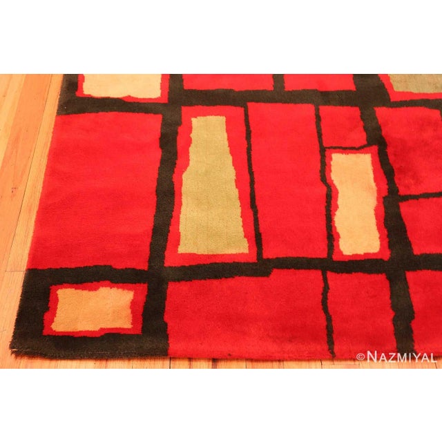 Nazmiyal Collection Vintage Art Deco Wilton Rug For Sale - Image 4 of 6