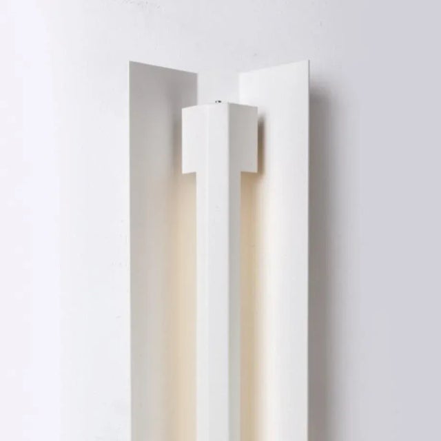 Small Misalliance Ral Pure White Wall Light by Lexavala For Sale - Image 4 of 6