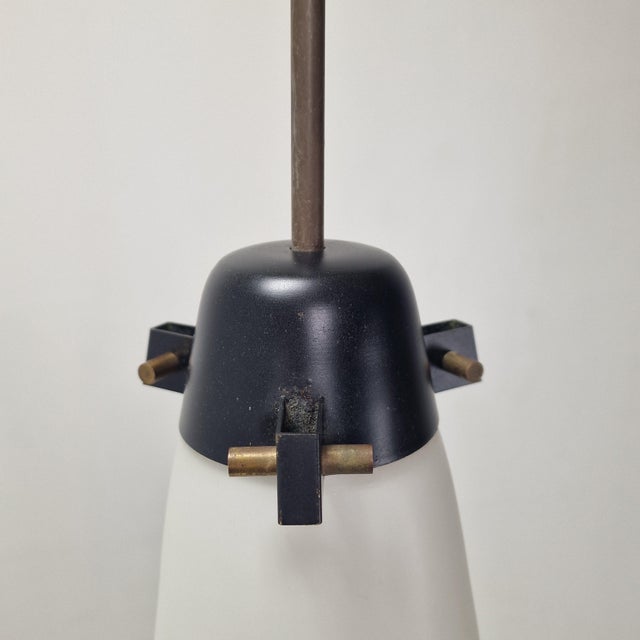 1960s Mid-Century Pendant in Milk Glass and Brass from Stilnovo, Italy, 1960s For Sale - Image 5 of 11