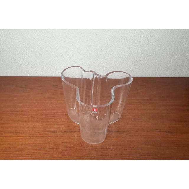 Mid-Century Modern Glass Vase by Alvar Aalto for Iittala, 1990s For Sale - Image 6 of 16
