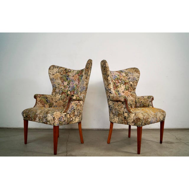 Baker Furniture Company 1940’s Hollywood Regency Butterfly Wingback Chairs - A Pair For Sale - Image 4 of 12