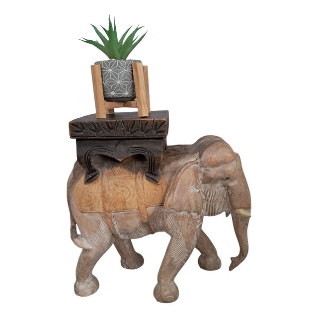 Vintage Hand-Carved Wooden Elephant Plant Stand, 1960s For Sale