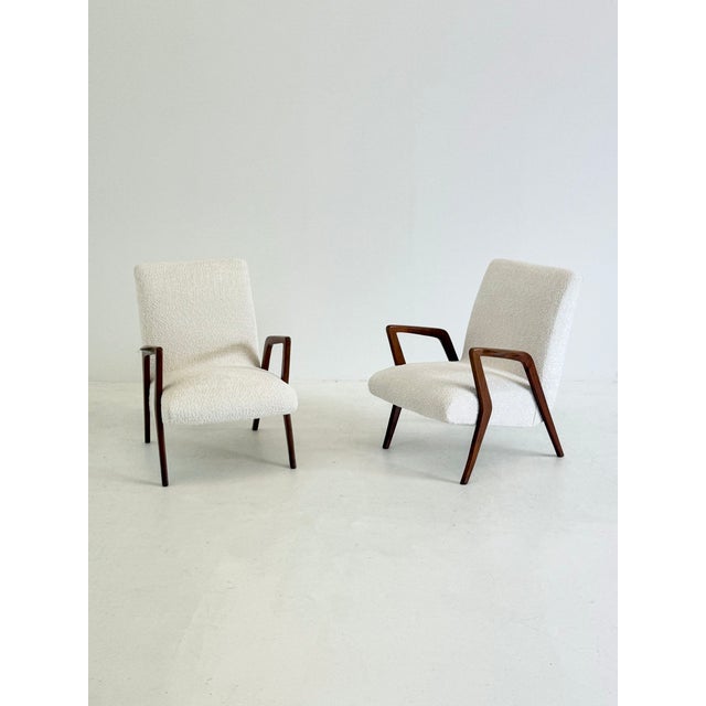 Mid-Century Italian Lounge Armchair in Cherrywood and White Bouclé, 1950s For Sale - Image 14 of 14