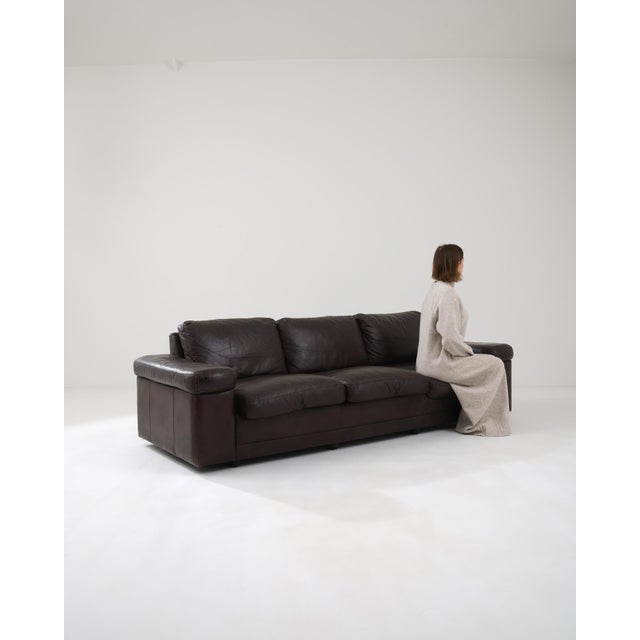 20th Century German Upholstered Leather Sofa For Sale - Image 4 of 9