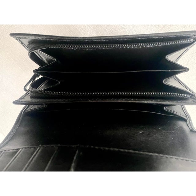Late 20th Century Coach Vintage Soho Signature C Buckle Ladies Wallet Mint Condition. For Sale - Image 5 of 18