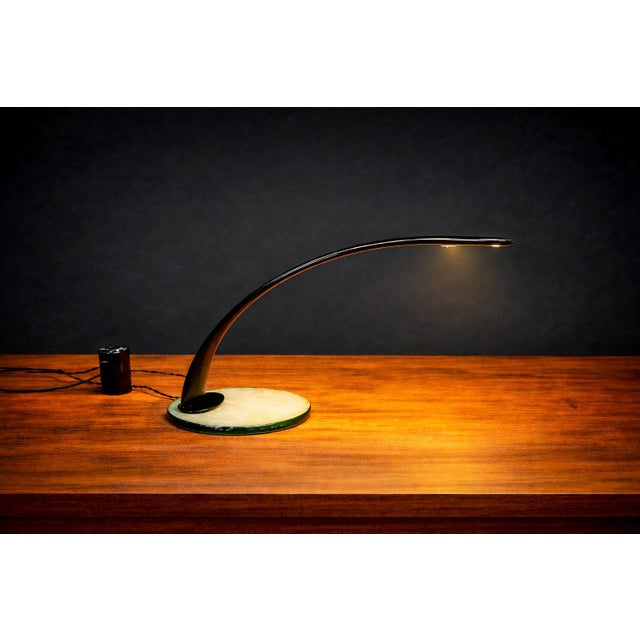 Table Lamp With Glass Base and Painted Aluminum Structure, Enrico Furio Dominici, 1970 For Sale - Image 4 of 7