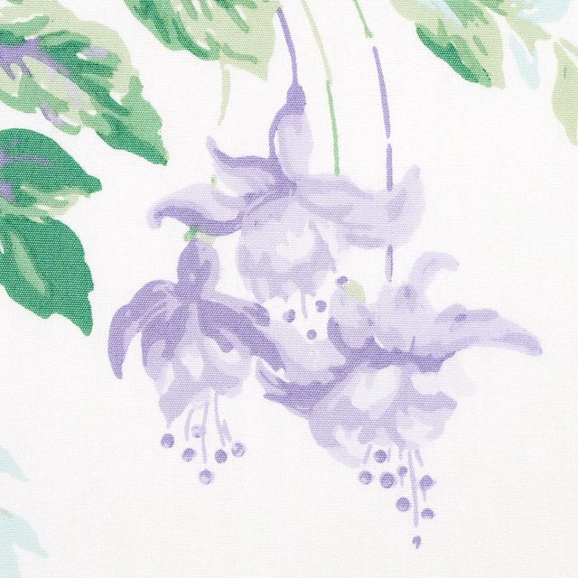 Contemporary Sample - Schumacher Garden Gate Chintz Fabric in Lavender For Sale - Image 3 of 5