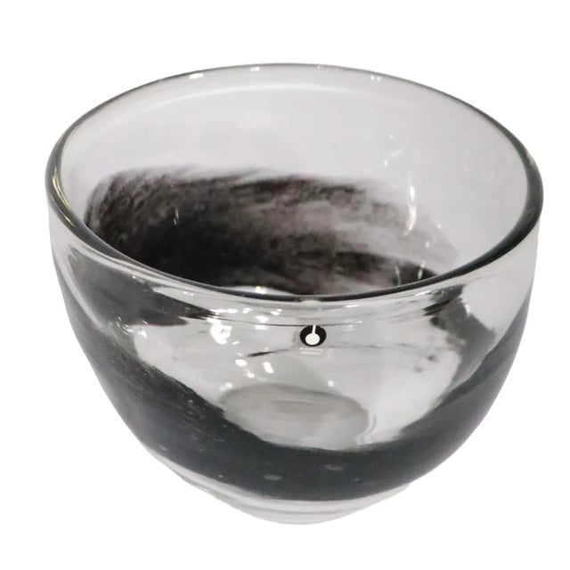 Mid Century Art Glass Bowl by Eva Englund for Pukeberg Made in Sweden 1950/1960's For Sale - Image 9 of 12